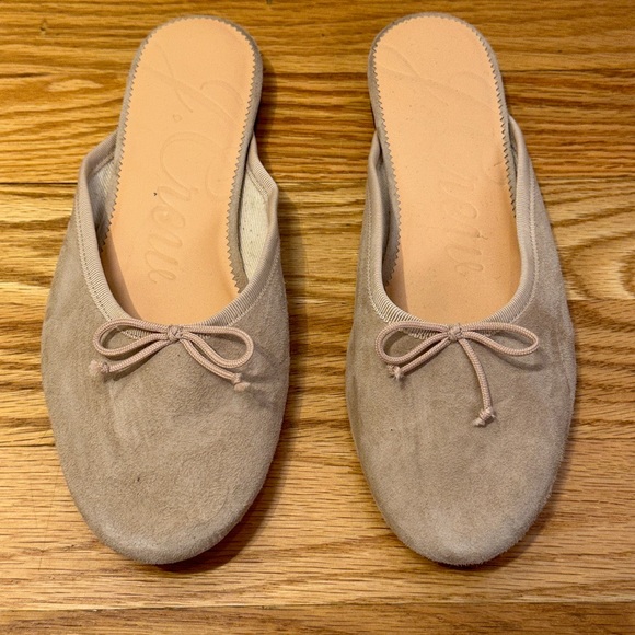 Tan J crew flats